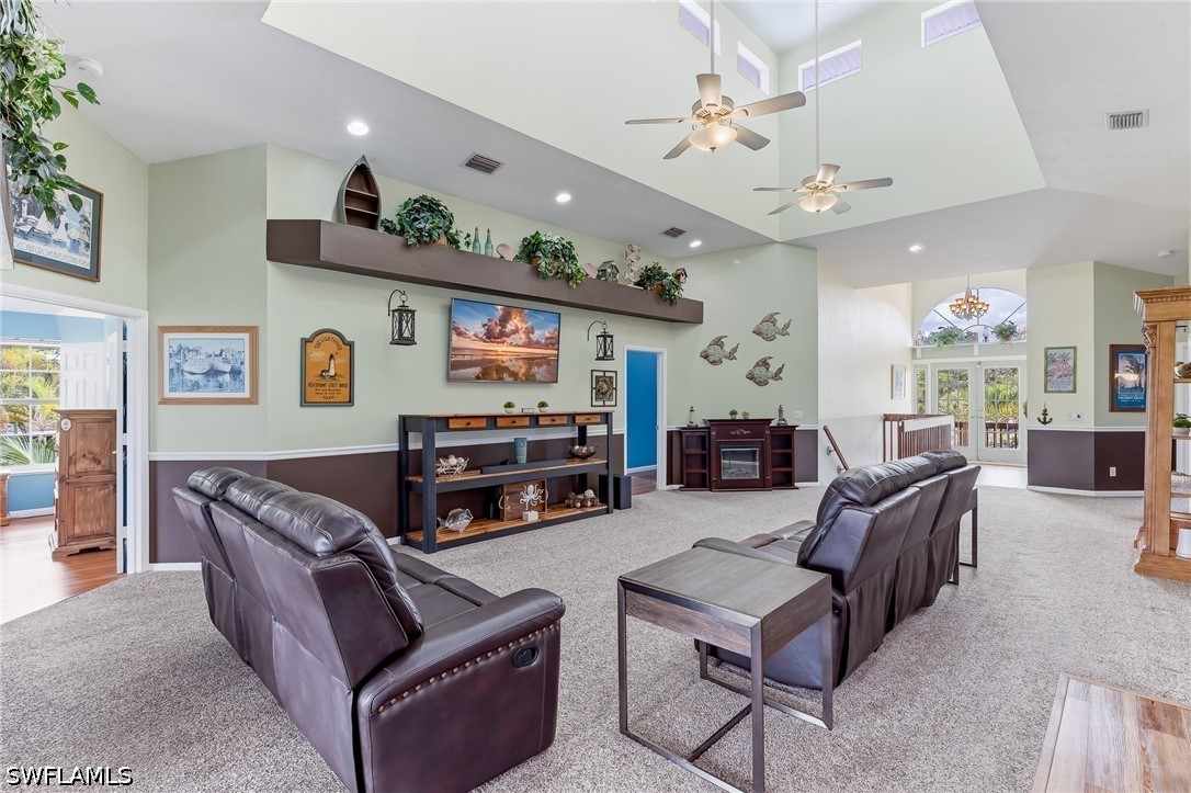 4692 Spring Creek Dr Property Photo 8