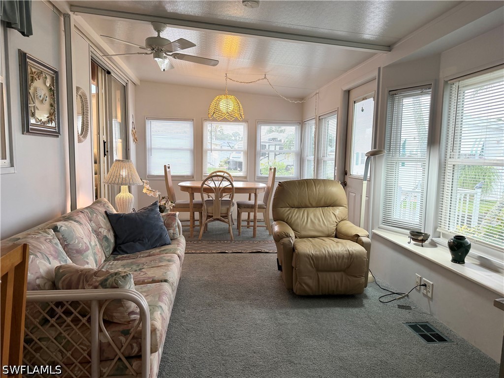 4701 Mayflower Way W Property Photo 8