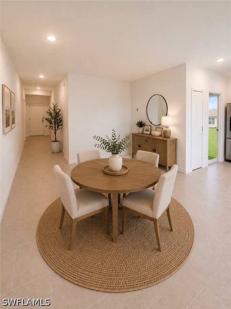 337 Marabou Dr Property Photo 4