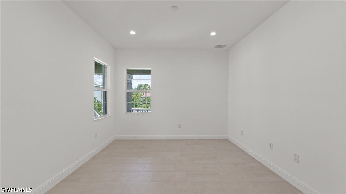 11544 Verandah Palm Ct Property Photo 17