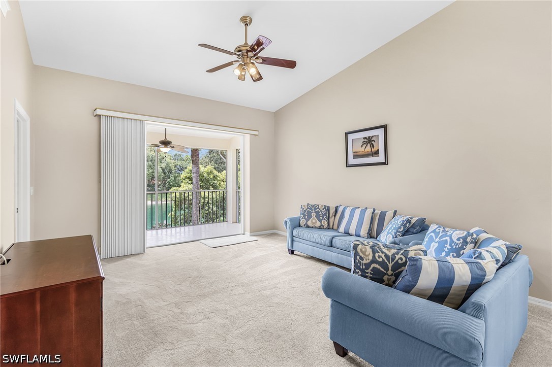 305 Robin Hood Cir 204 Property Photo 5