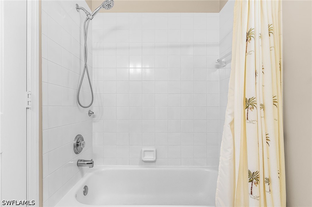 305 Robin Hood Cir 204 Property Photo 22