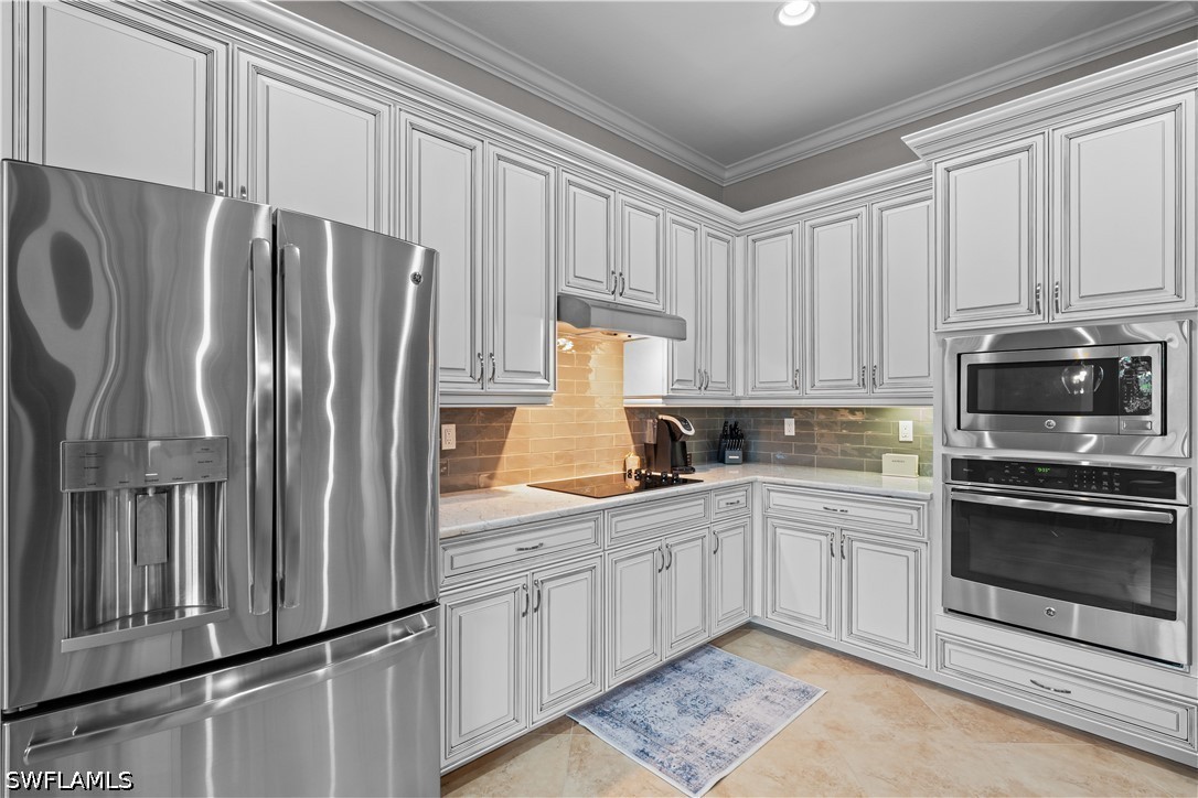 9352 Vercelli Ct Property Photo 9