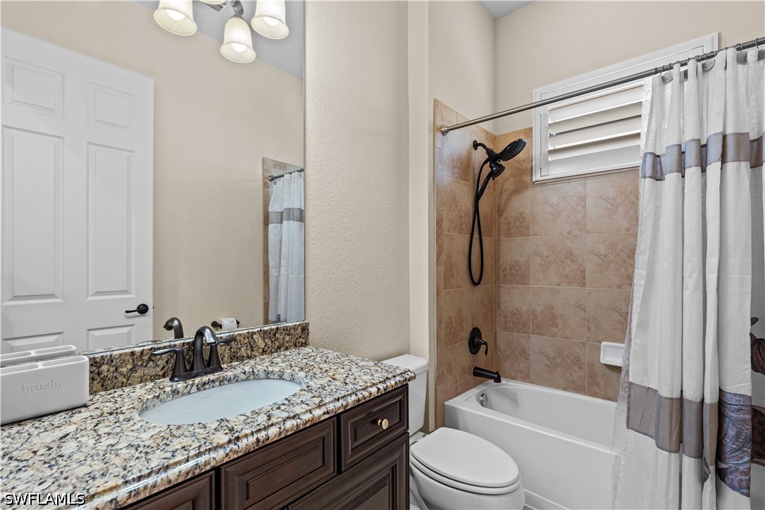 9352 Vercelli Ct Property Photo 25