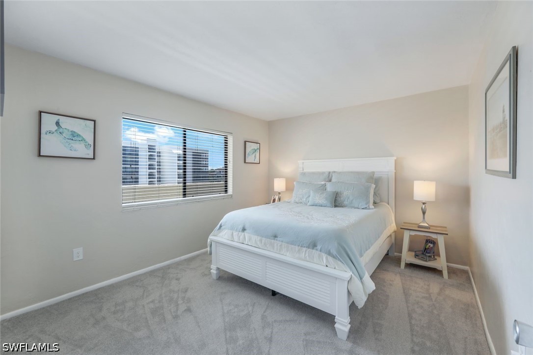 10475 Gulfshore Dr 142 Property Photo 12