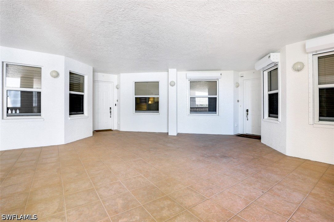 400 Flagship Dr 802 Property Photo 23