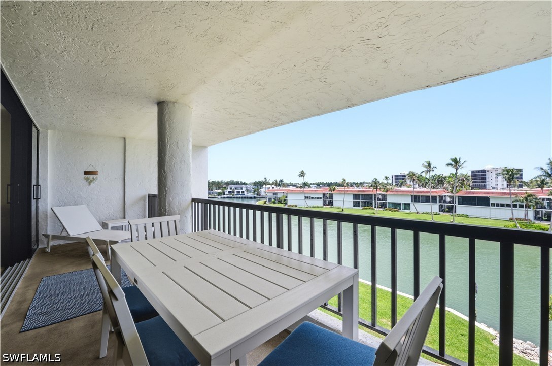 2316 Gulf Shore Blvd N 411 Property Photo 24