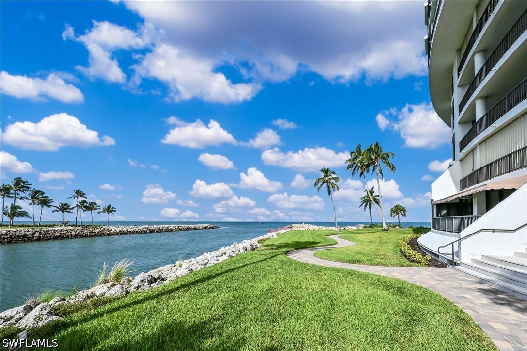 2316 Gulf Shore Blvd N 411 Property Photo 40