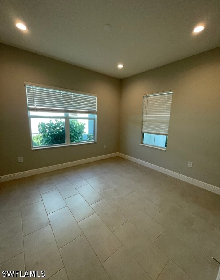 4600 Skysail Dr Property Photo 6