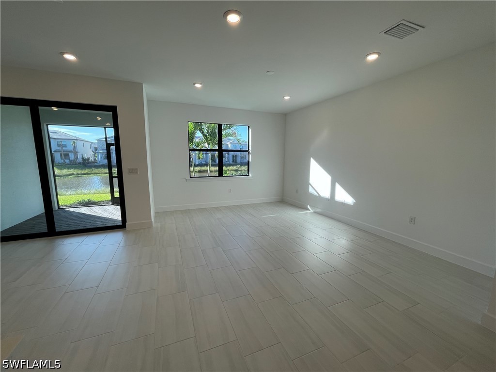 4101 Sonoma Oaks Cir Property Photo 13