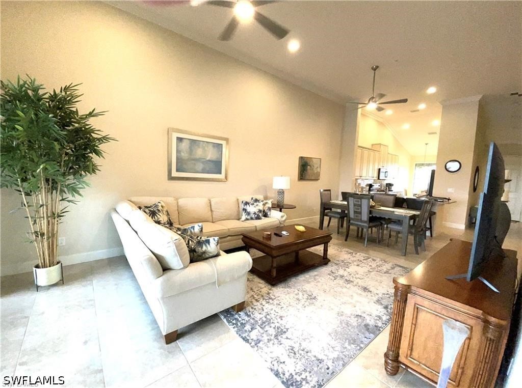 9426 Benvenuto Ct 203 Property Photo 10