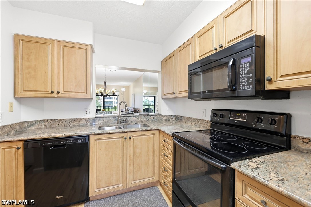 7406 Lake Breeze Dr 218 Property Photo 7