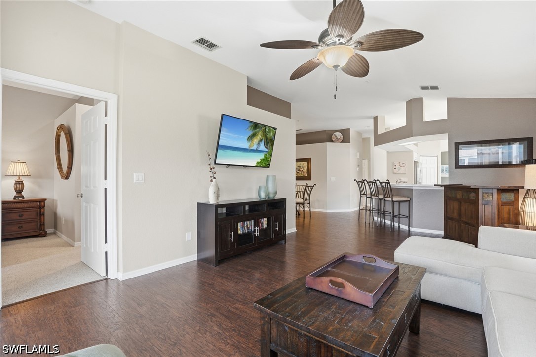 6914 Satinleaf Rd N 201 Property Photo 13