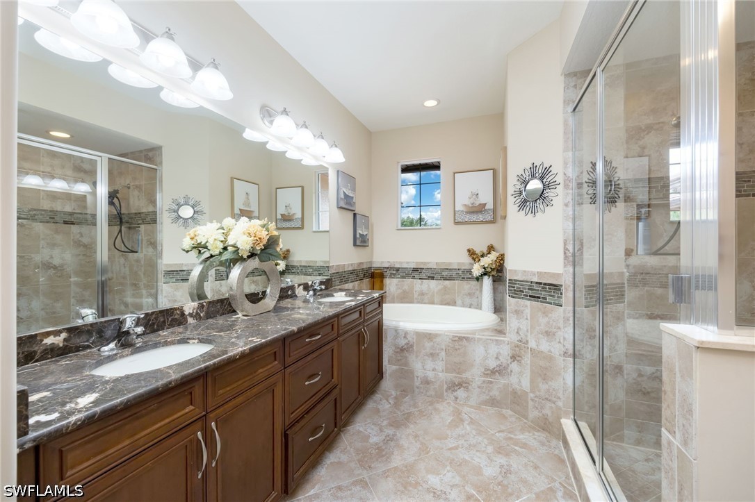 6657 Alden Woods Cir 201 Property Photo 14