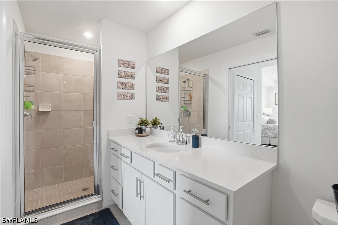 226022797 Property Photo 25