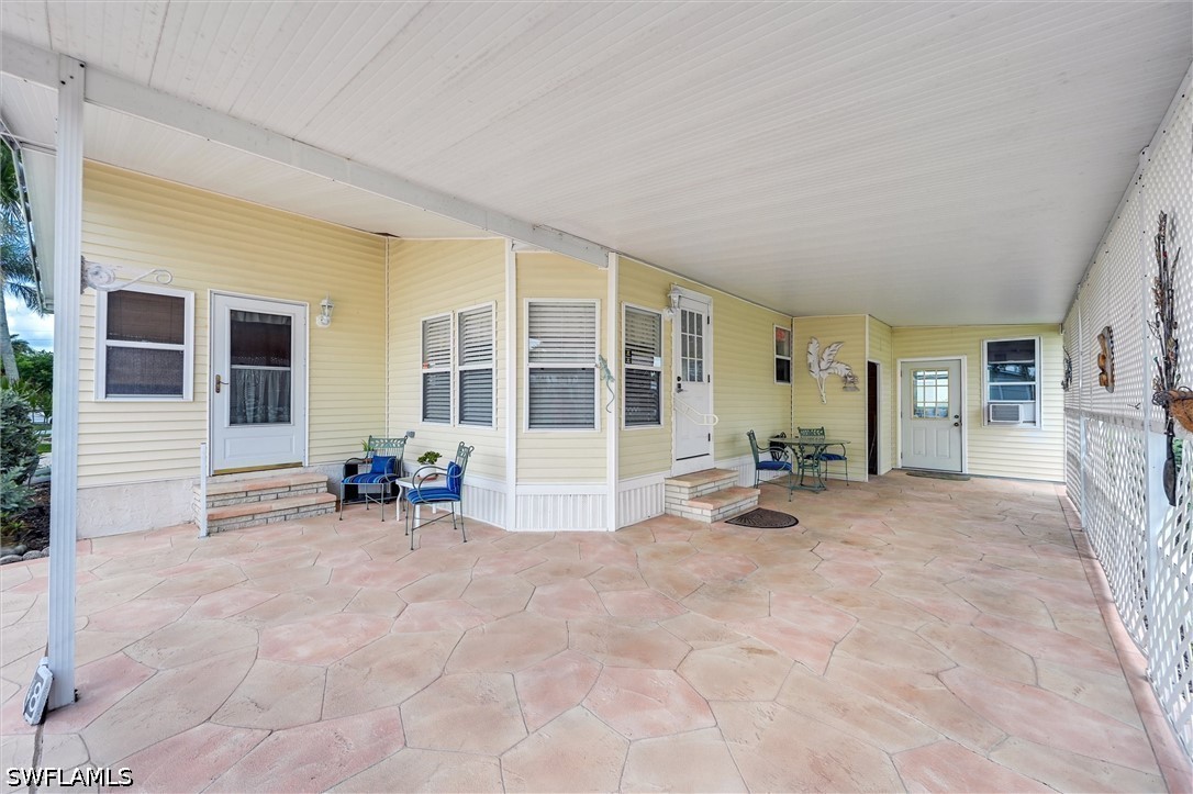 148 Seven Seas Way Property Photo 3