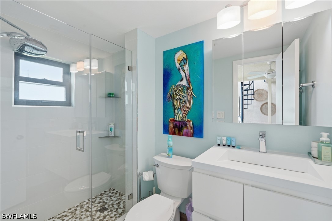 803 River Point Dr 107b Property Photo 13