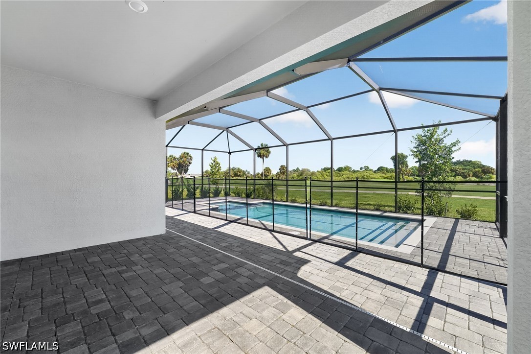 20320 Copperhead Dr Property Photo 3