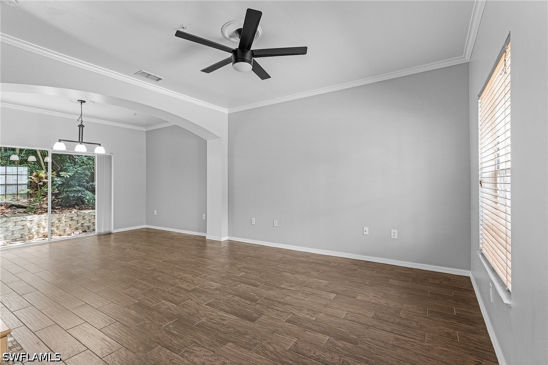 3258 Tamara Dr 2 Property Photo 3
