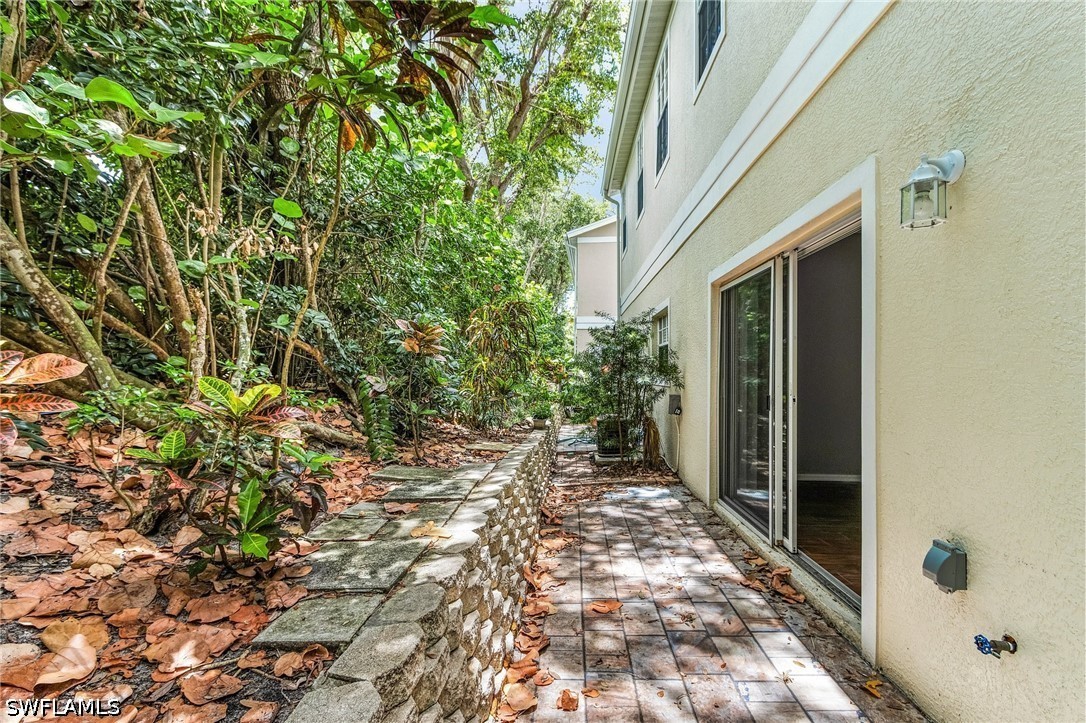 3258 Tamara Dr 2 Property Photo 22