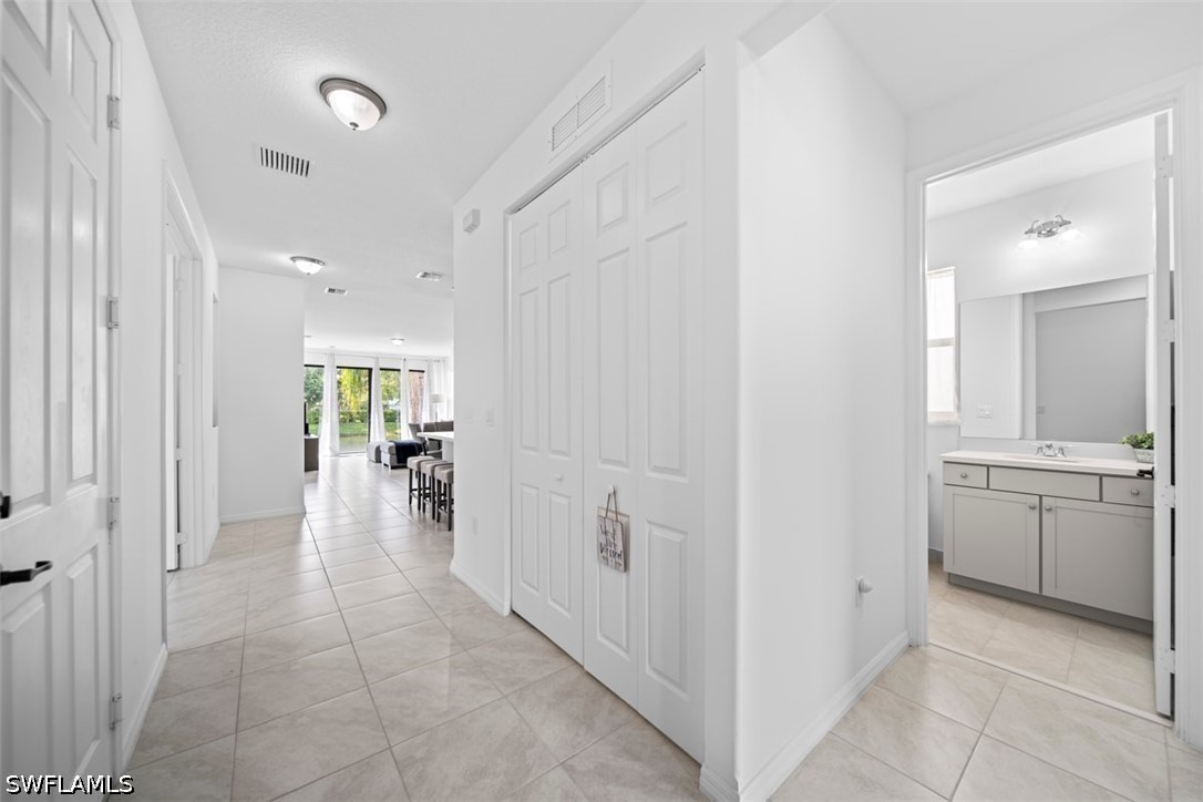 5535 Useppa Dr Property Photo 5