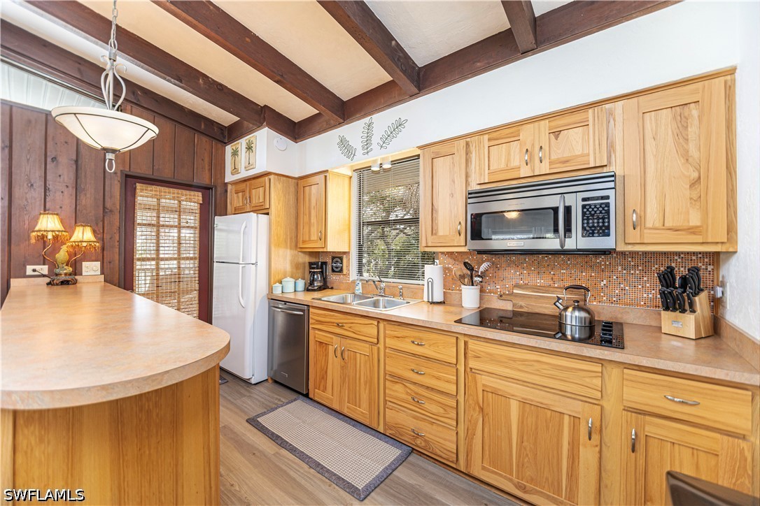 5370 / 5372 Palmetto St Property Photo 37