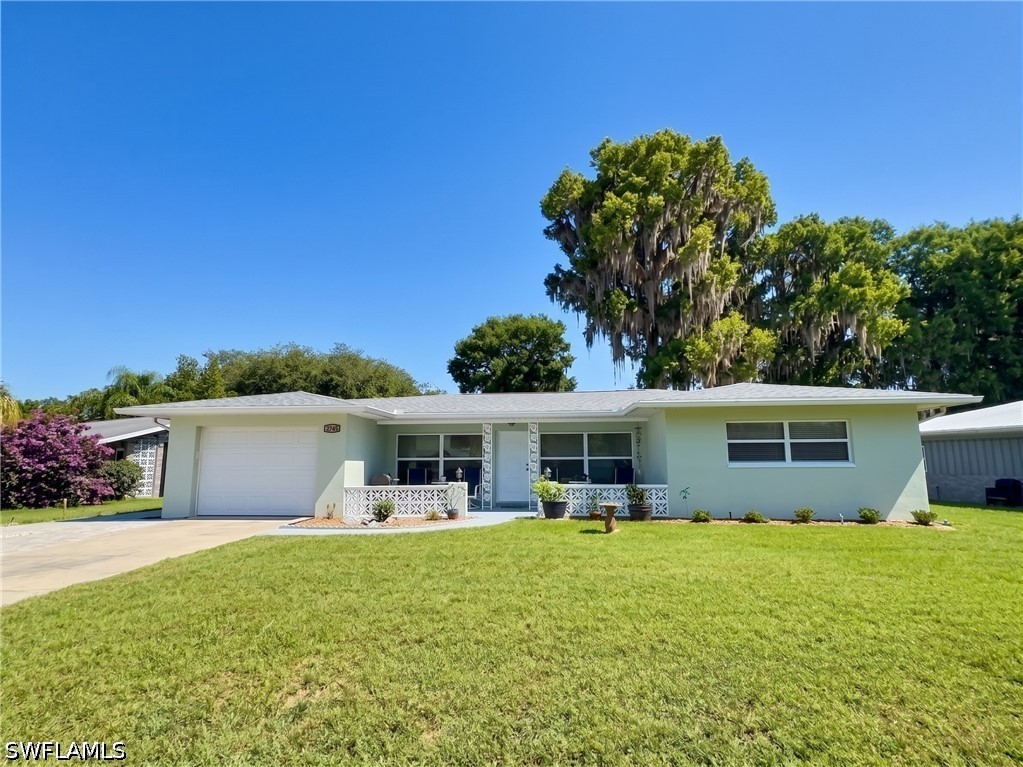 1745 S Paradise PT Property Photo 1