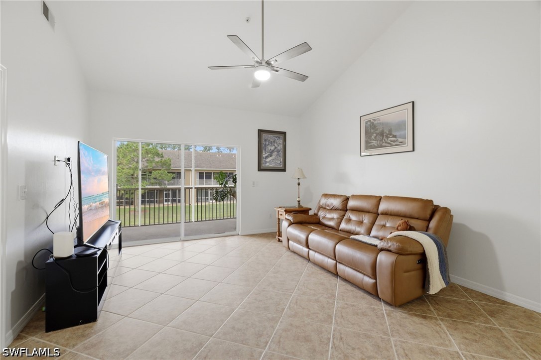 1108 Winding Pines Cir 201 Property Photo 3