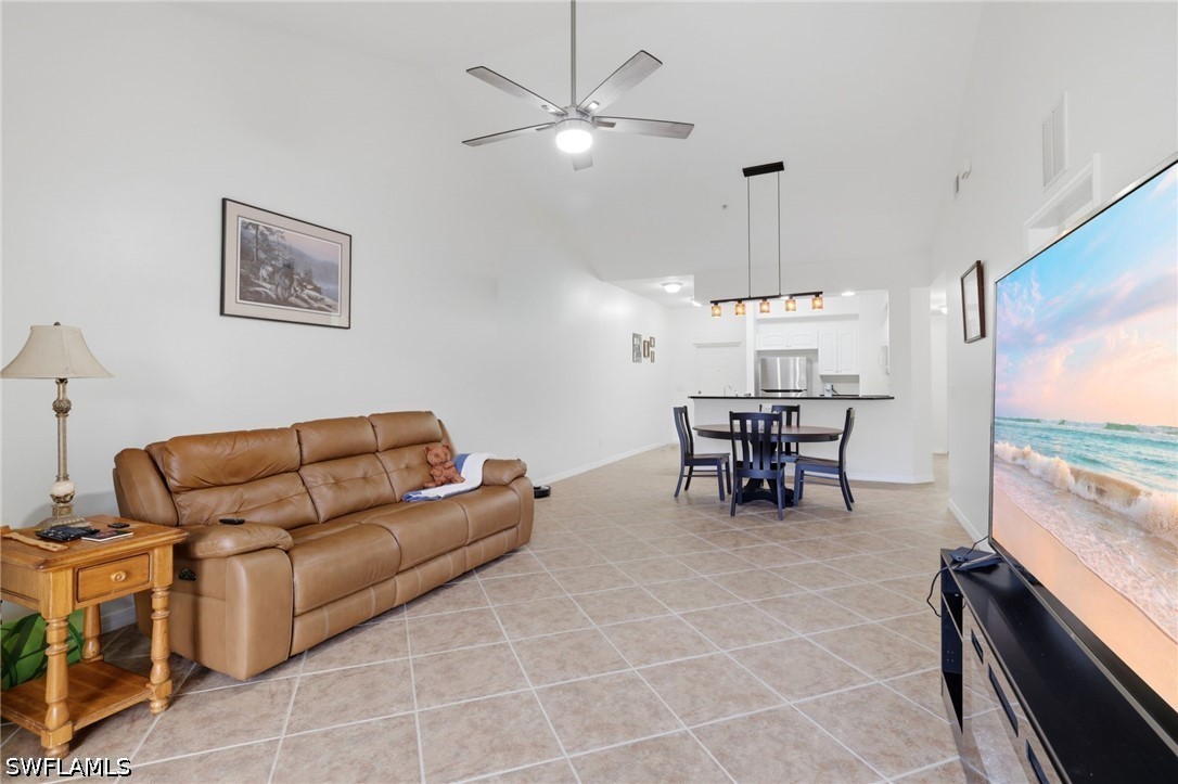 1108 Winding Pines Cir 201 Property Photo 4