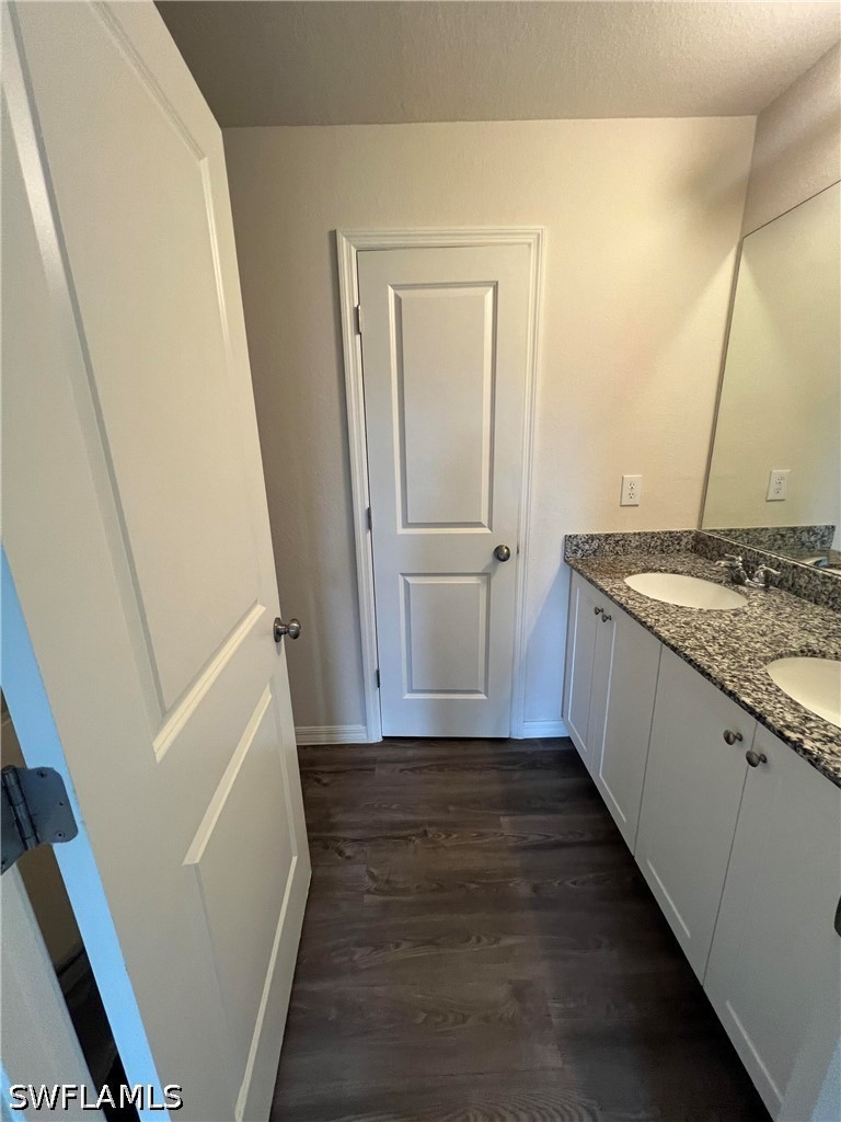 9114 Aegean Cir Property Photo 16