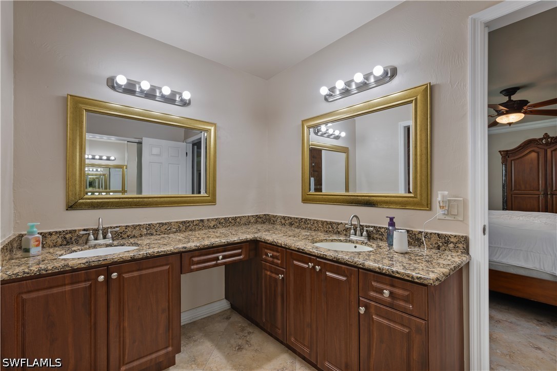 3760 Golden Gate Blvd E Property Photo 23