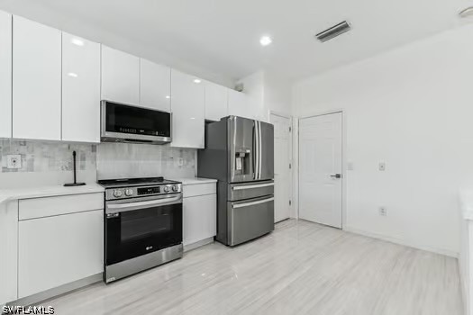 827 Hampton Cir 146 Property Photo 5
