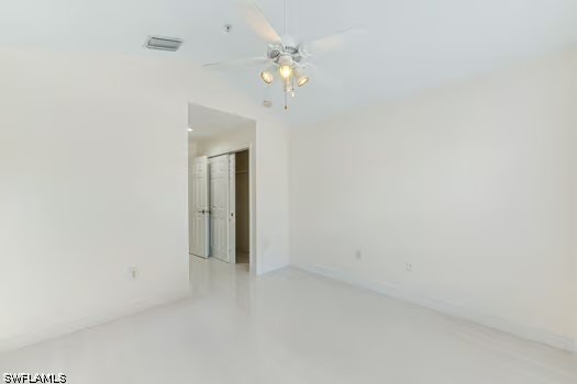827 Hampton Cir 146 Property Photo 18