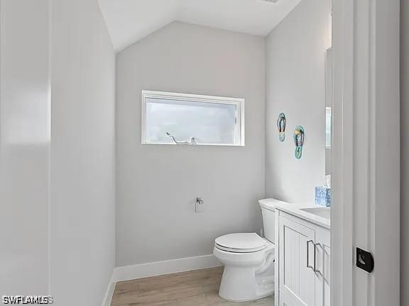 515 91st Ave N 2 East Property Photo 17