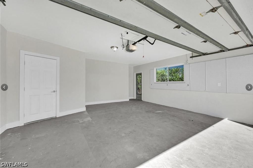 373 Egret Ave Property Photo 27