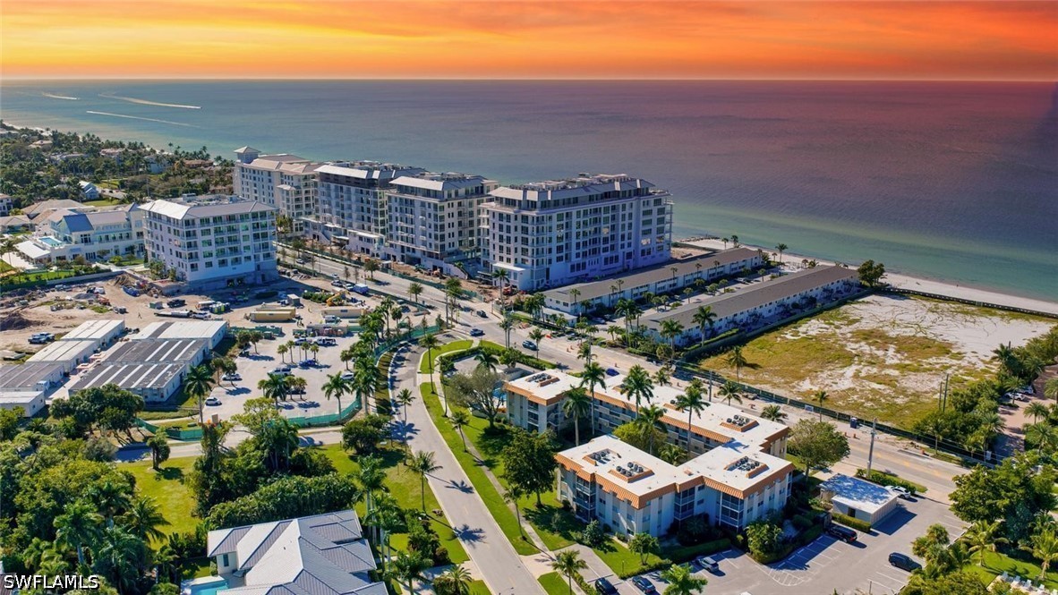 1100 Gulf Shore BLVD N 312