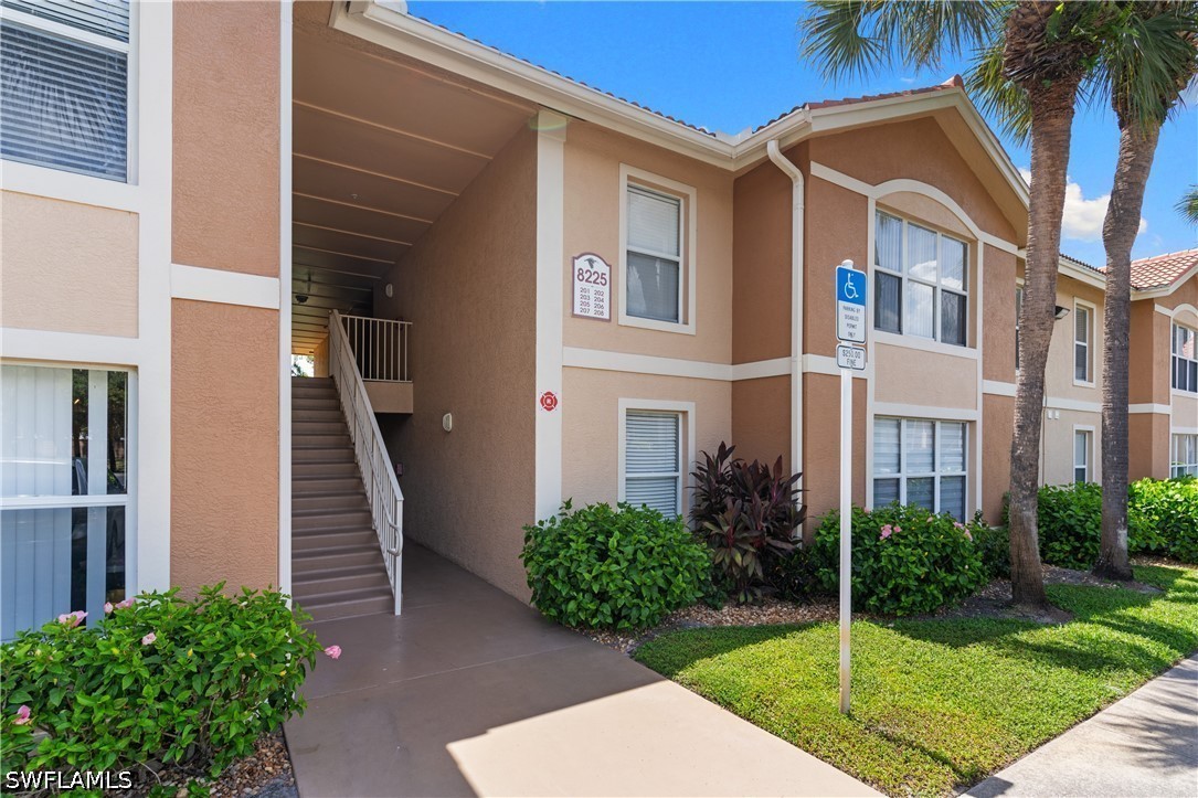 8225 Ibis Club Dr 204 Property Photo 1