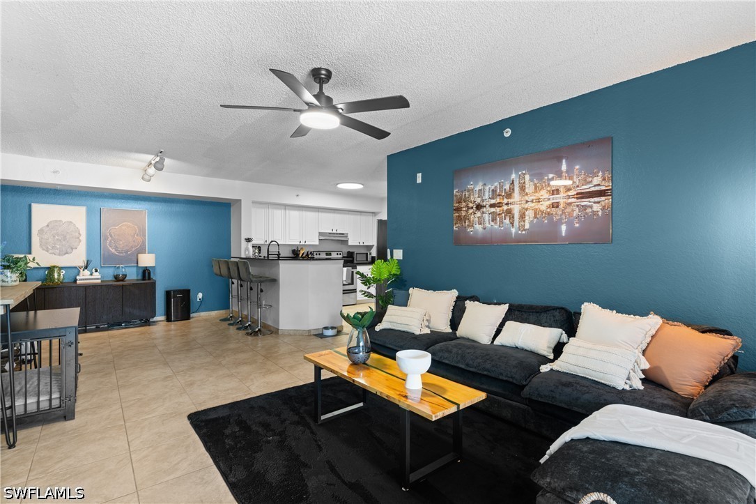 8225 Ibis Club Dr 204 Property Photo 6
