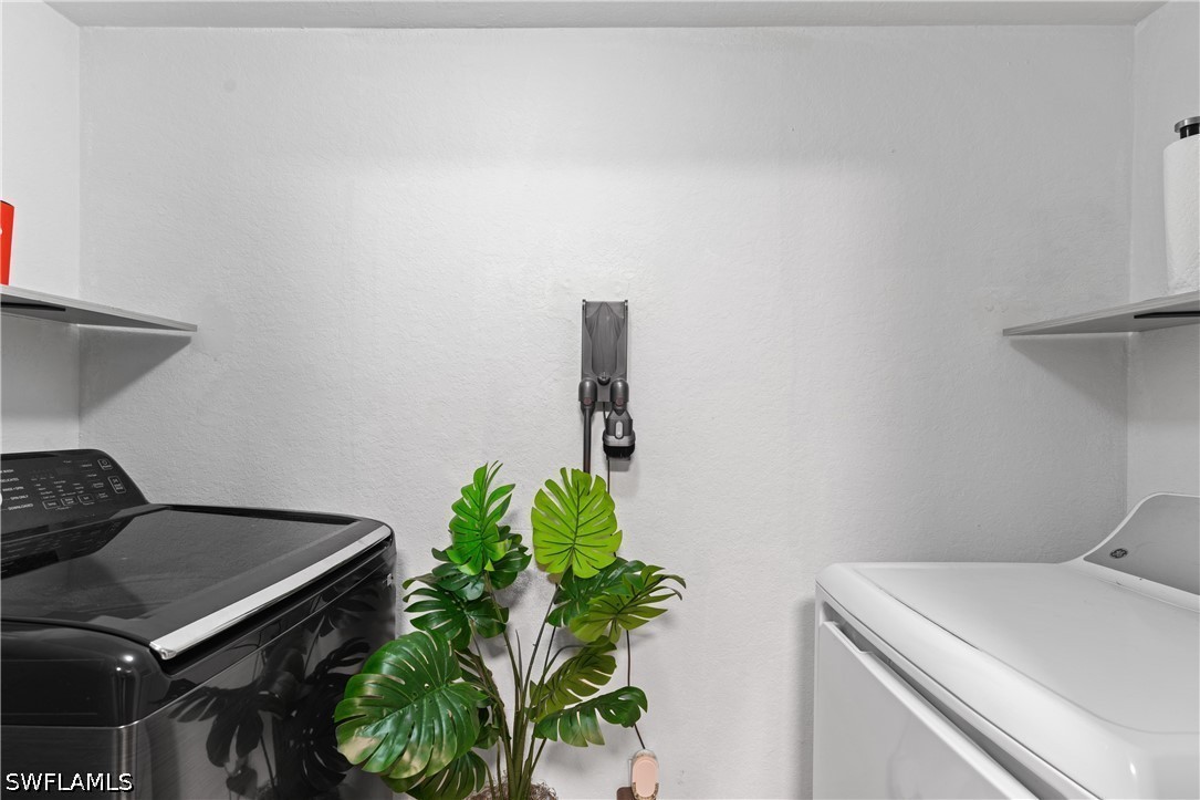 8225 Ibis Club Dr 204 Property Photo 29