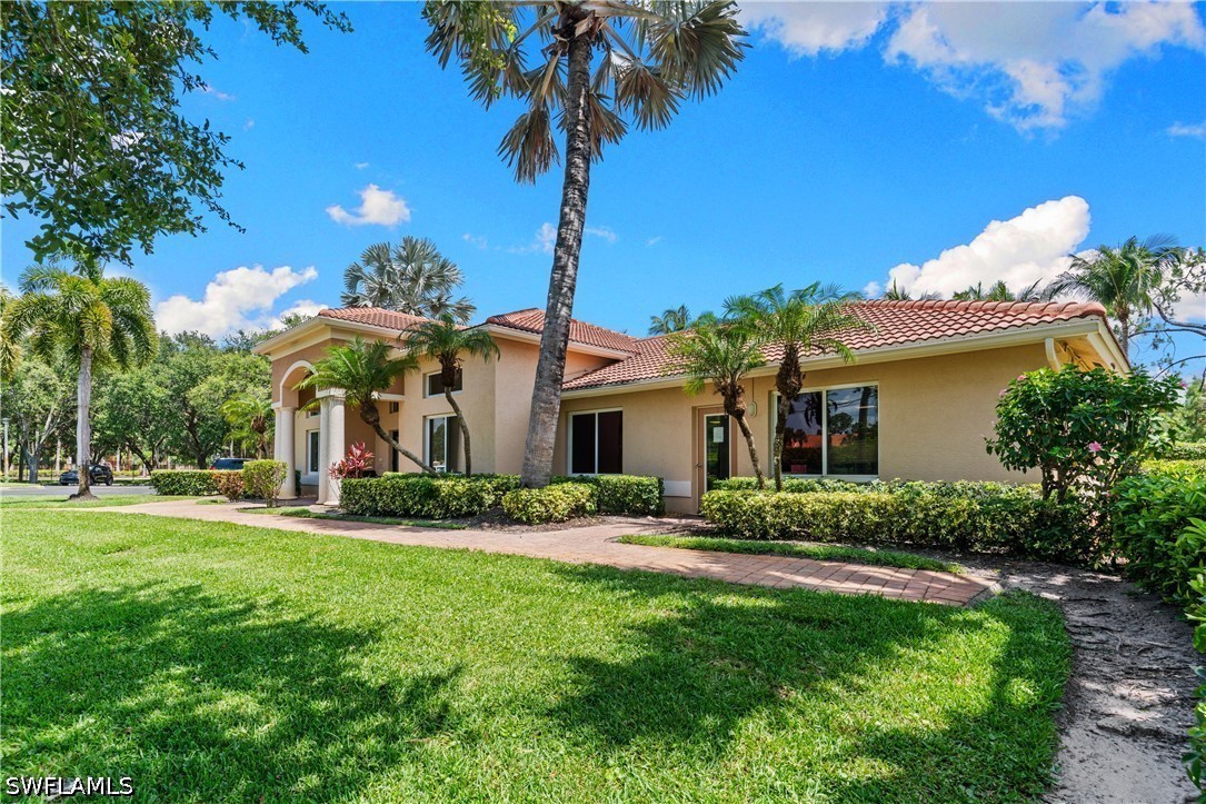 8225 Ibis Club Dr 204 Property Photo 33