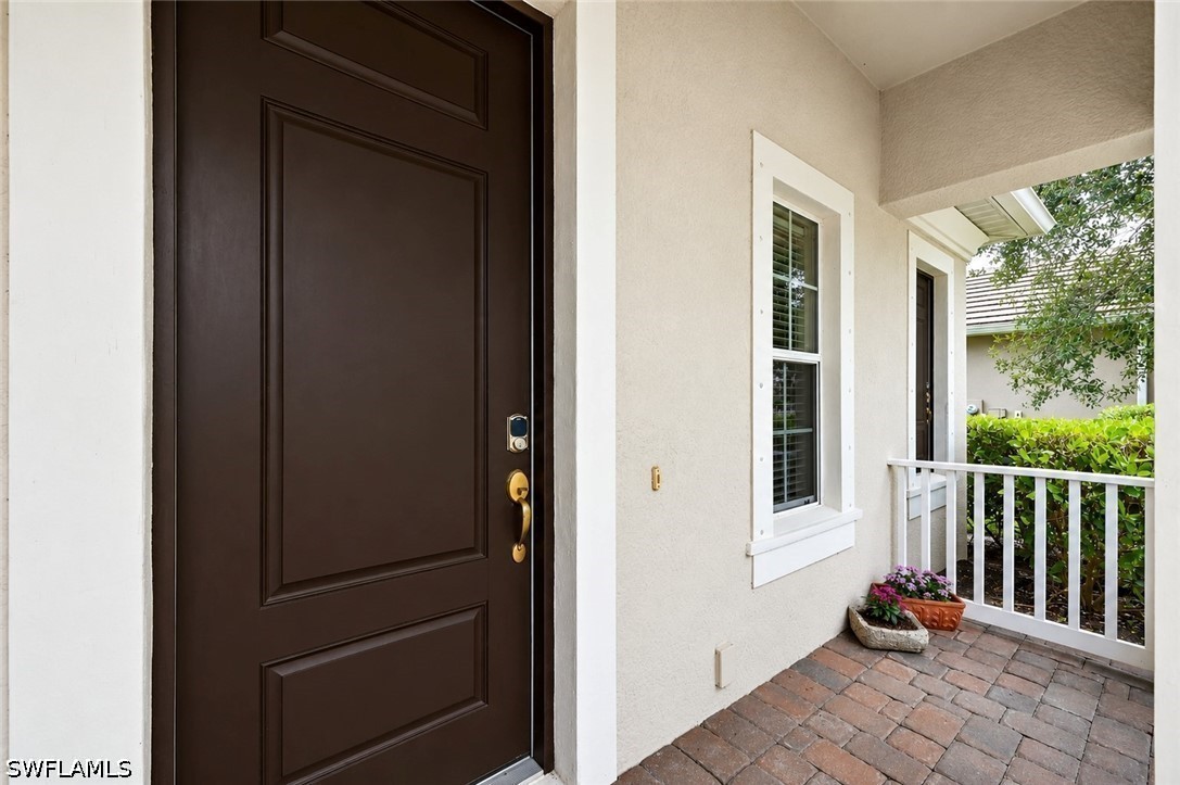 3571 Canopy Cir Property Photo 4