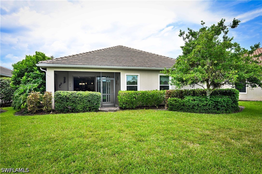 3571 Canopy Cir Property Photo 8