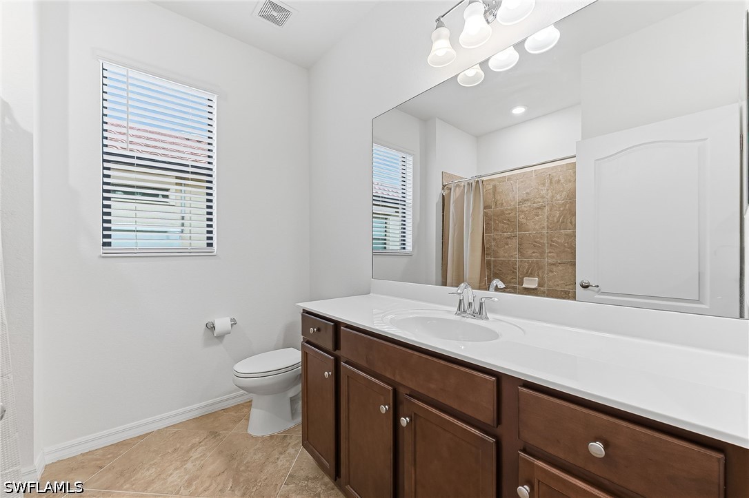 1575 Santiago Cir Property Photo 19