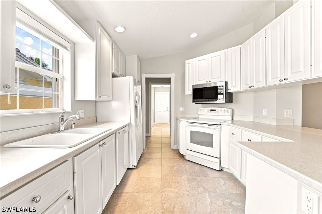 8141 Xenia Ln Property Photo 5