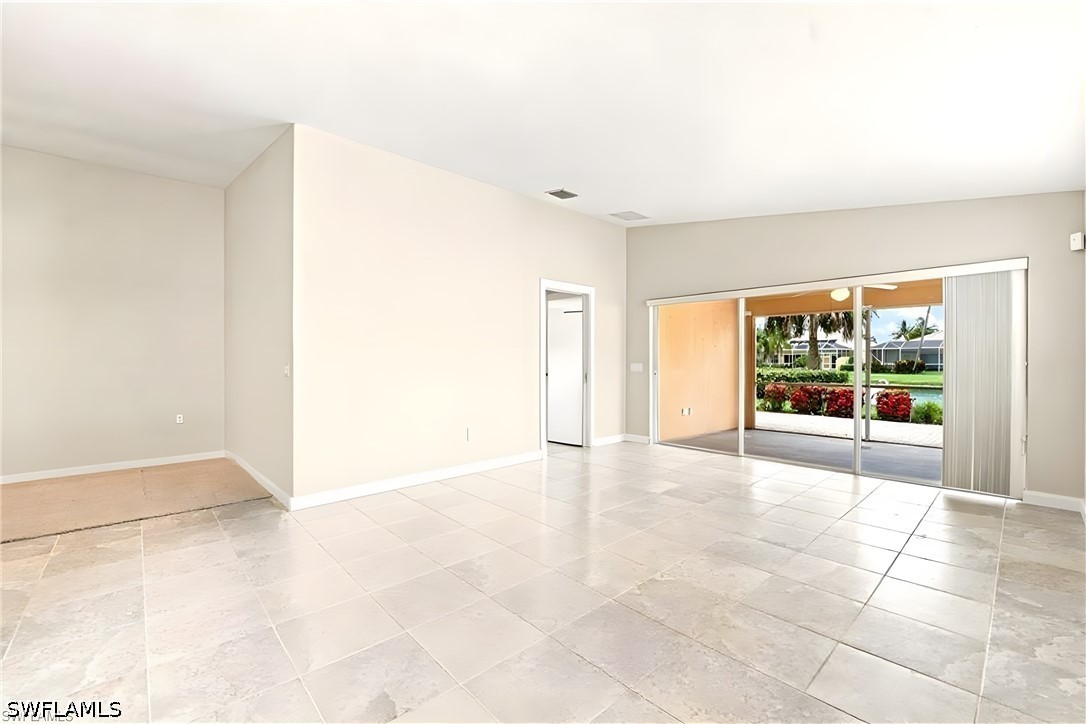 8141 Xenia Ln Property Photo 11