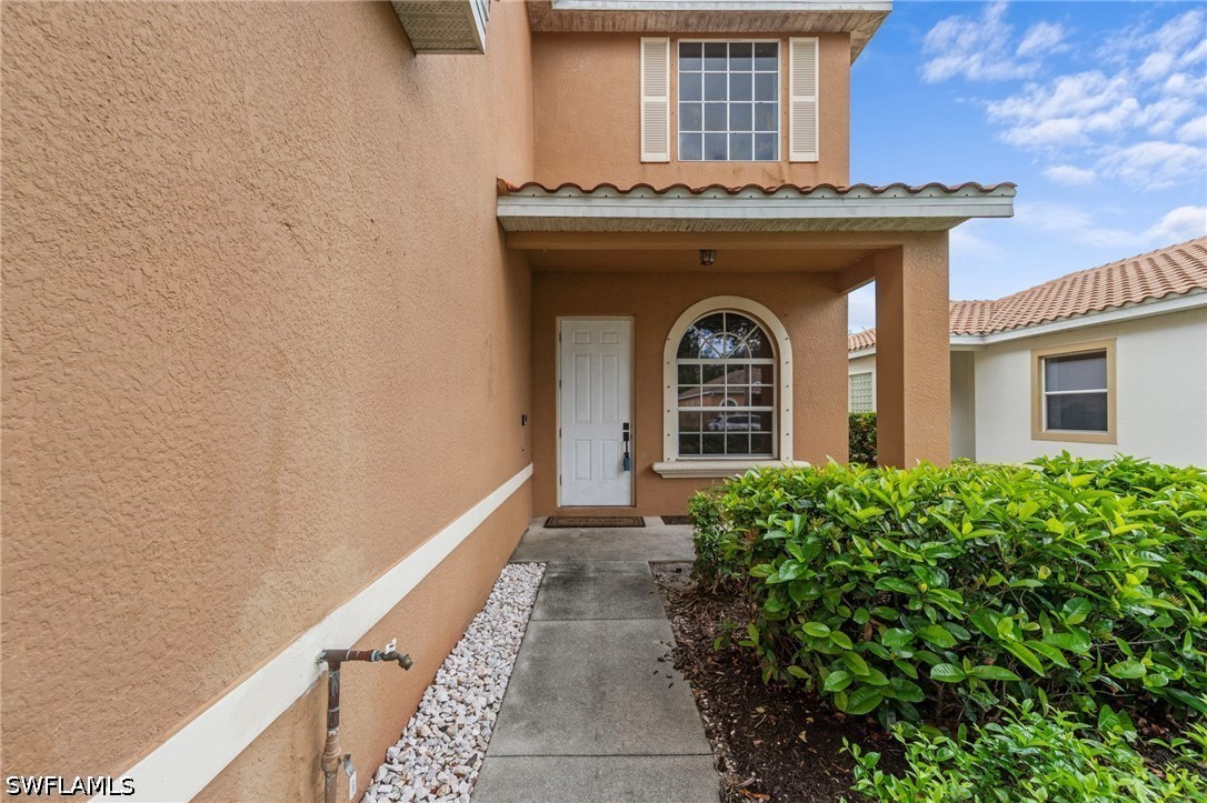 2727 Blue Cypress Lake Ct Property Photo 2