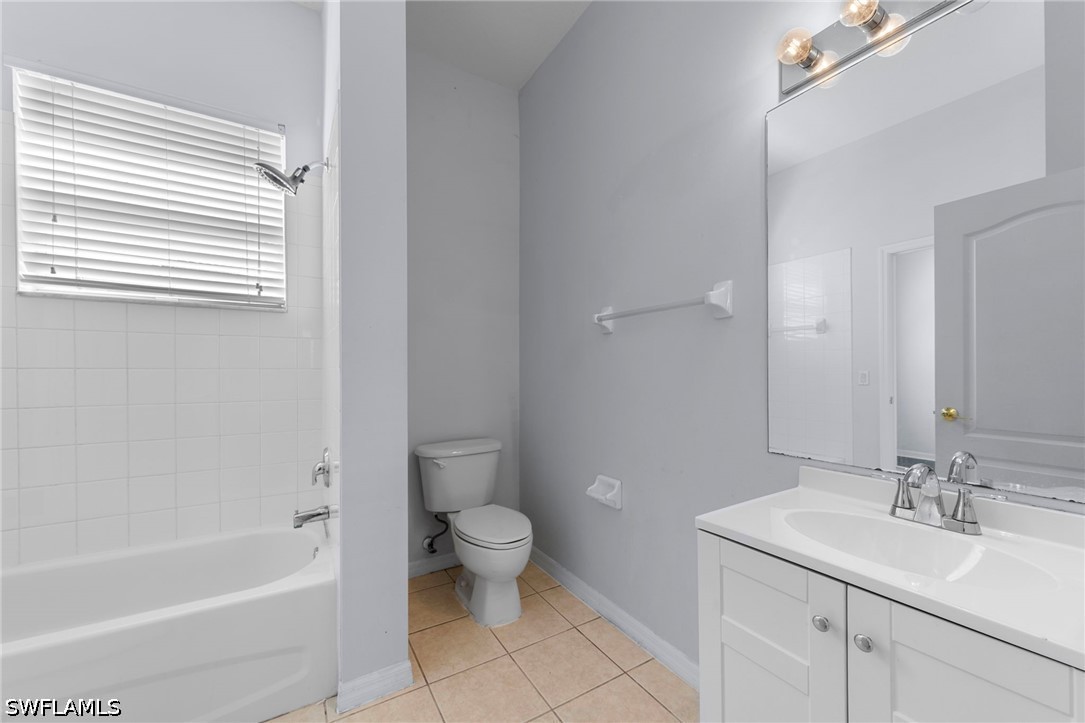 2727 Blue Cypress Lake Ct Property Photo 16
