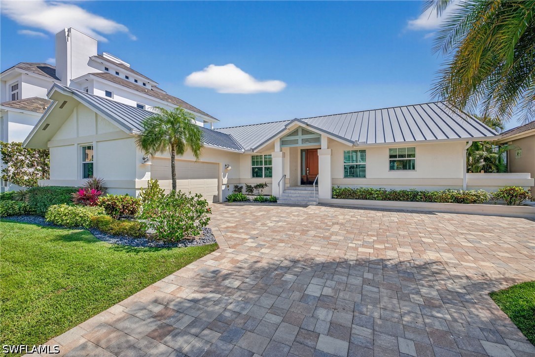 240 Channel DR Property Photo 1