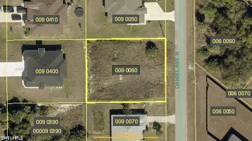 2515 Daniel Ave N Property Photo 3