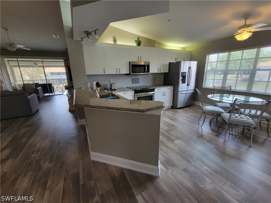 7577 Silver Trumpet Ln T-204 Property Photo 5